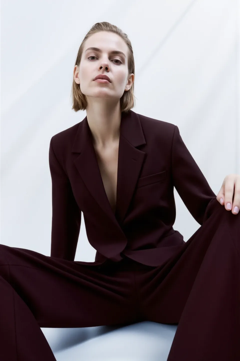 Koton Russia FW25, oxblood tailoring