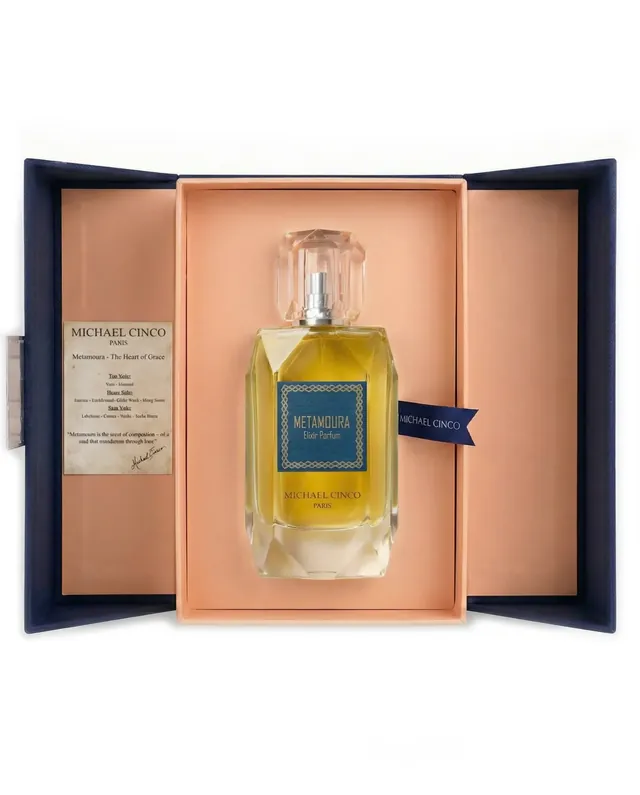 Metamoura elixir parfum in its presentation case