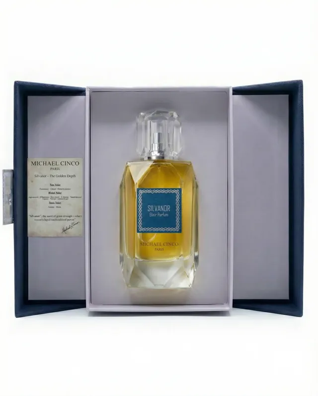 Silvanor elixir parfum in its presentation case