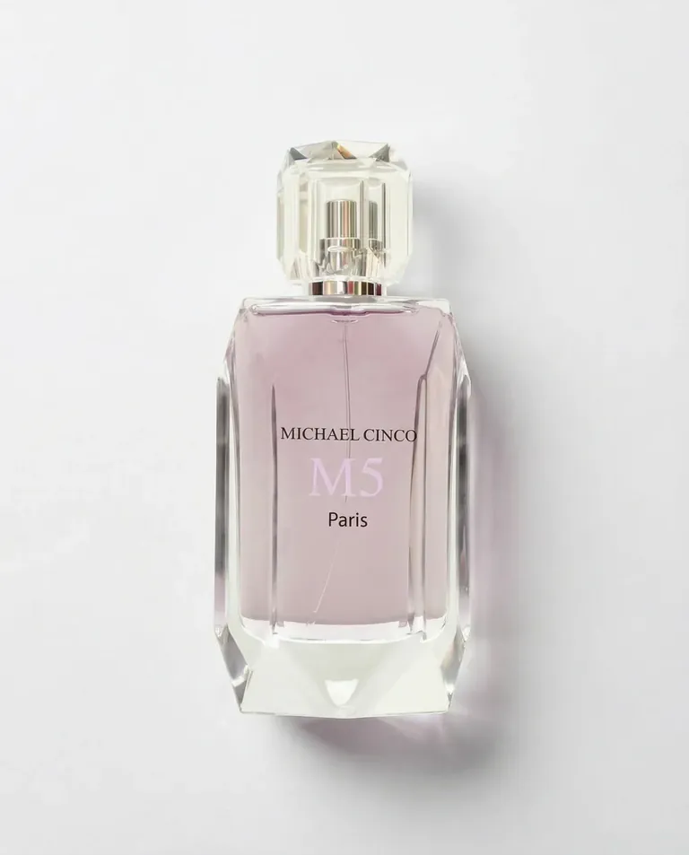 M5 eau de parfum on white