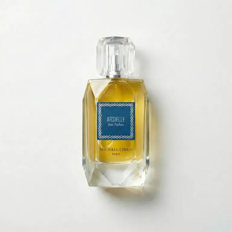 Arsielle elixir parfum on white
