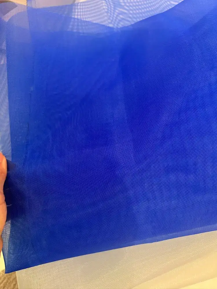 Blue mesh sample